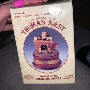 Thomas Nast Santa Claus Musical Action Collectible Music box